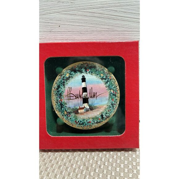 P. Buckley Moss Lighthouse Ornament Ocracke Porcelain 2001  2853/5000 Vintage - Picture 1 of 3